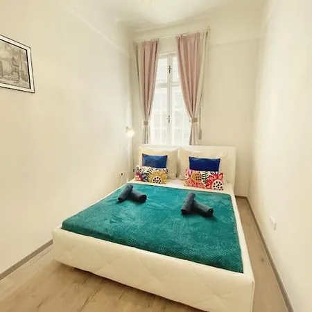 Apartment Y1 Central Station Central Flat Budapest